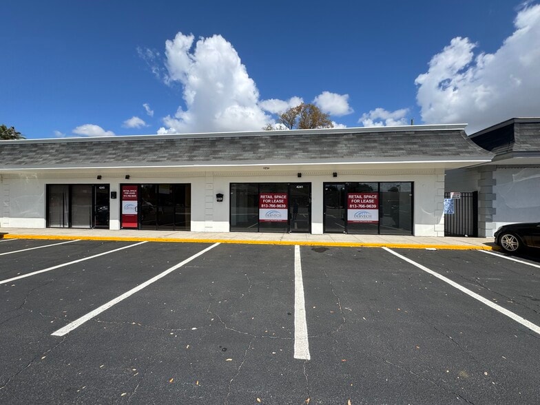 4239 W Kennedy Blvd, Tampa, FL for lease - Primary Photo - Image 1 of 12