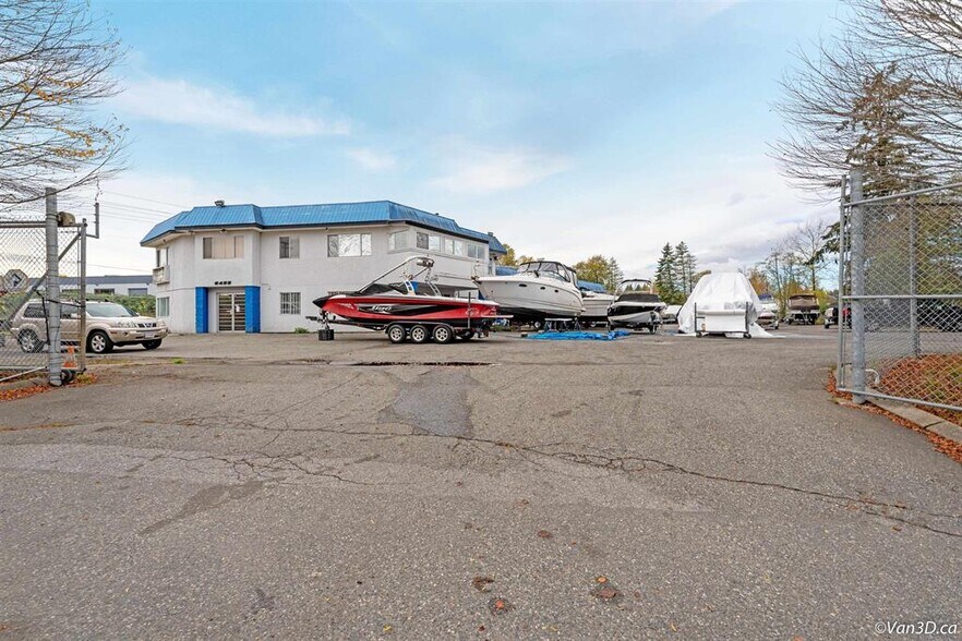 6455 148 St, Surrey, BC à vendre - Photo du bâtiment - Image 2 de 4