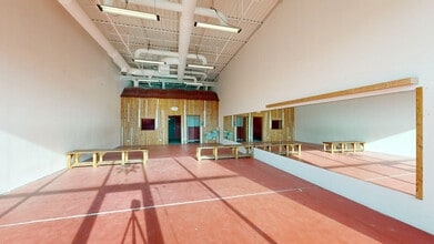 1475 Dilleys Rd, Gurnee, IL à louer Numérisation 3D de Matterport- Image 1 de 5