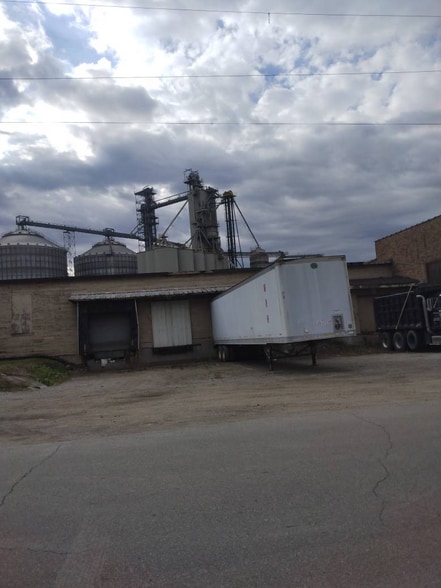 788 Washington Ave, Chillicothe, OH à louer - Photo du bâtiment - Image 2 de 14