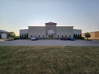 Plus de détails pour 1525 Country Club Pky, Elkhorn, WI - Industriel à vendre