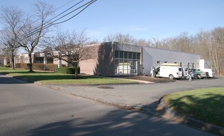 Plus de détails pour 100 Prestige Park Rd, East Hartford, CT - Local d'activités à louer