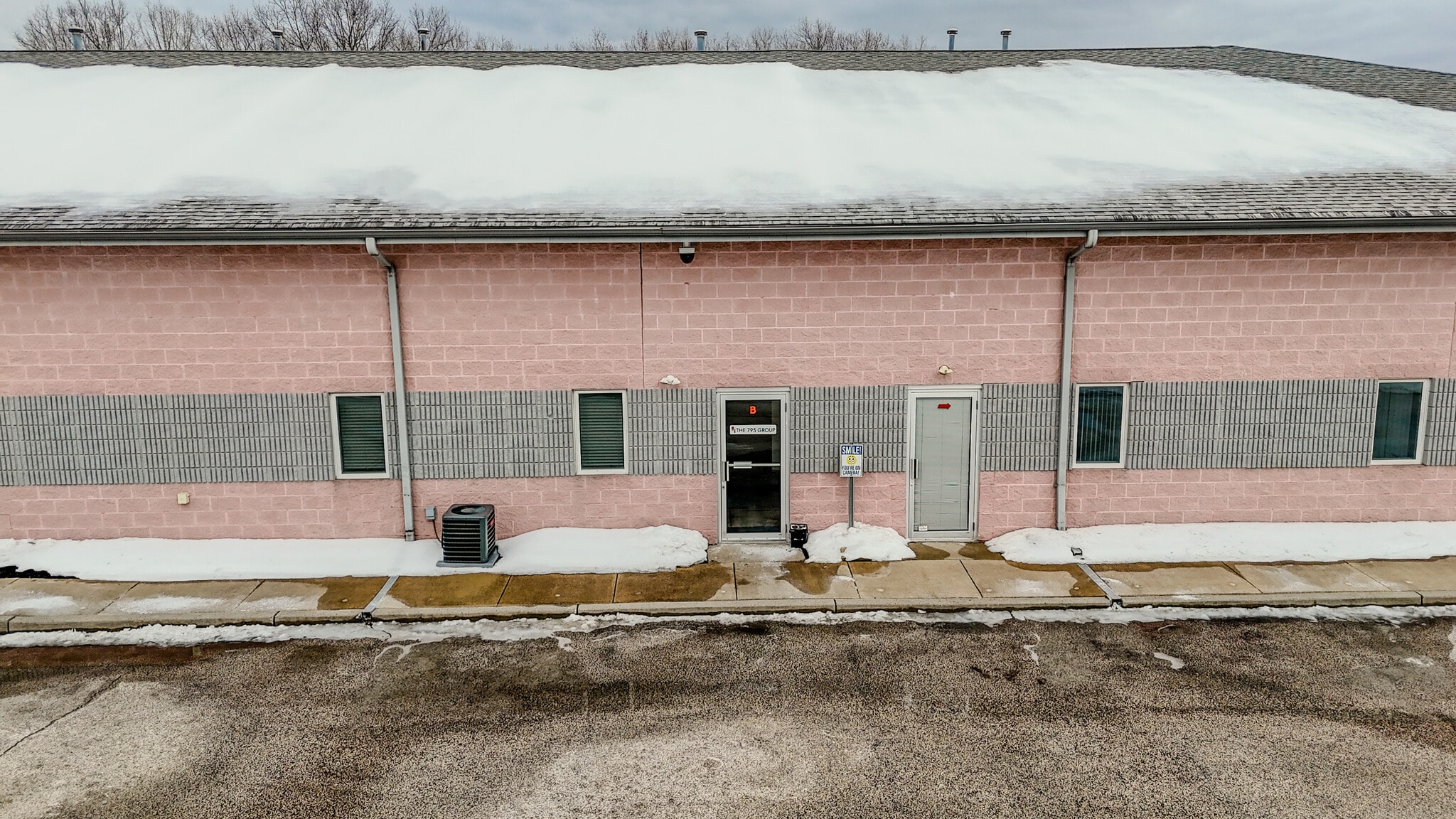 430 Commerce Ln, West Berlin, NJ for sale Primary Photo- Image 1 of 6