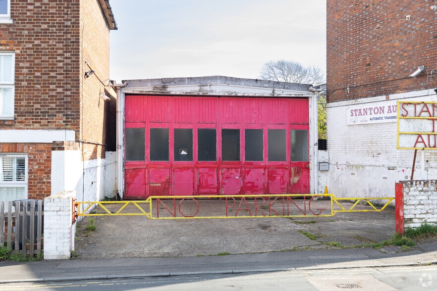 61 Pembury Rd, Tonbridge à vendre - Photo principale - Image 1 de 1