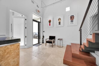 133 Grand Ave, Miami, FL for lease Interior Photo- Image 2 of 15