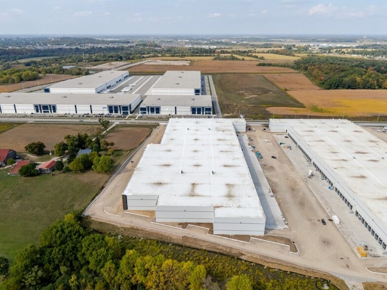 315 Allendale Rd, Cambridge, ON à louer - Photo du bâtiment - Image 2 de 11