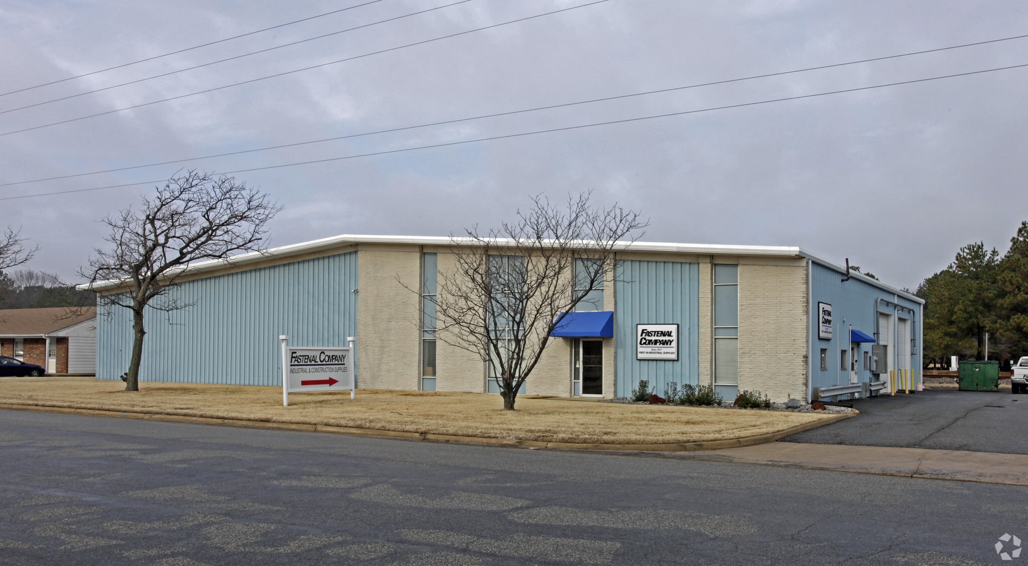 1409 Air Rail Ave, Virginia Beach, VA for lease Primary Photo- Image 1 of 6