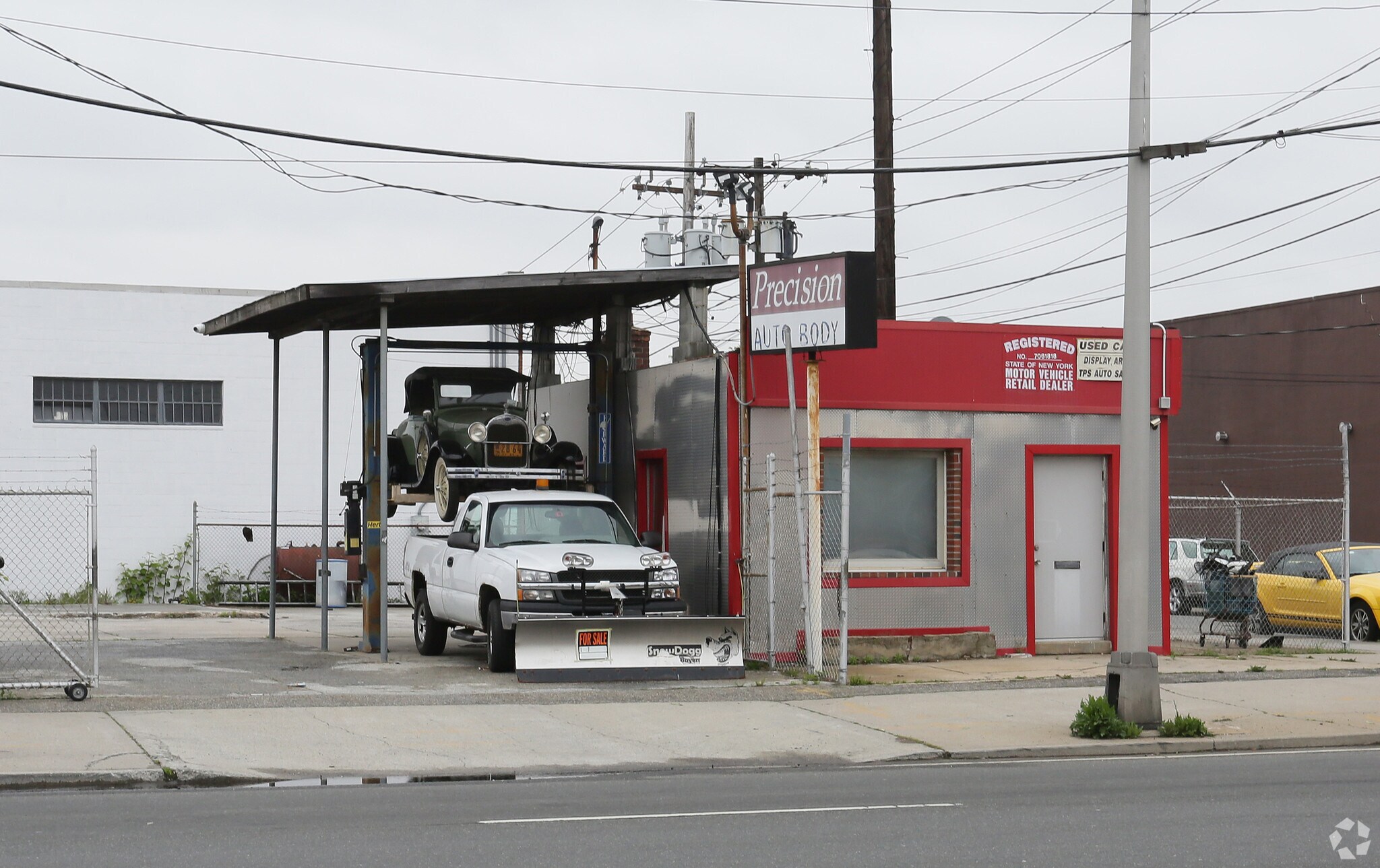 691 Burnside Ave, Lawrence, NY for sale Primary Photo- Image 1 of 14