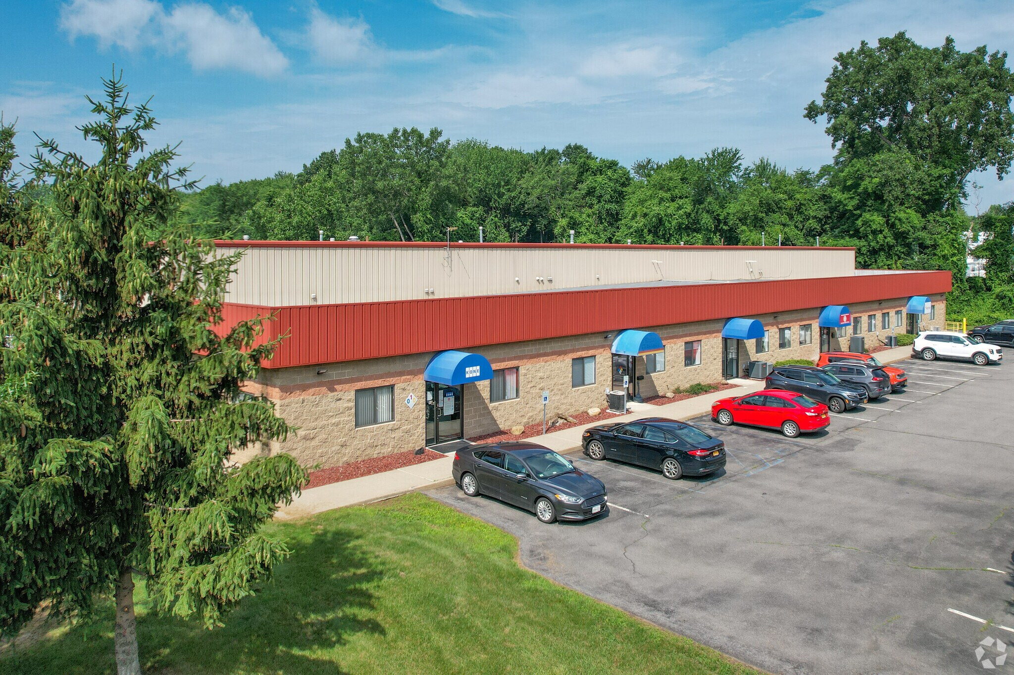 25 Post Rd, Colonie, NY à louer Photo du bâtiment- Image 1 de 4