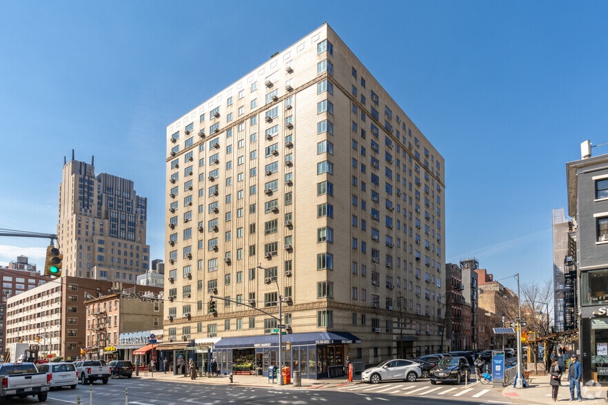 200 W 20th St, New York, NY for lease - Building Photo - Image 3 of 11