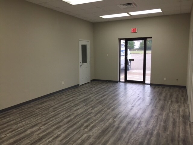 3914 W Loop 281, Longview, TX à louer - Photo du bâtiment - Image 2 de 6