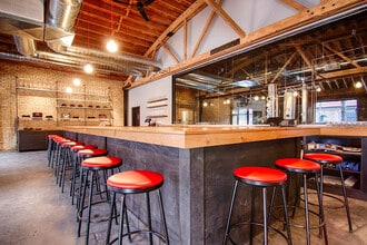 2359 N Milwaukee Ave, Chicago, IL for lease Interior Photo- Image 2 of 9