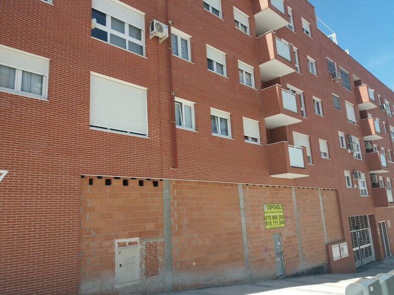 Avenida Berlín, 1, Arganda del Rey, Madrid for sale - Building Photo - Image 2 of 6