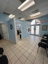 1001 N Macdill Ave, Tampa, FL for lease Interior Photo- Image 2 of 13