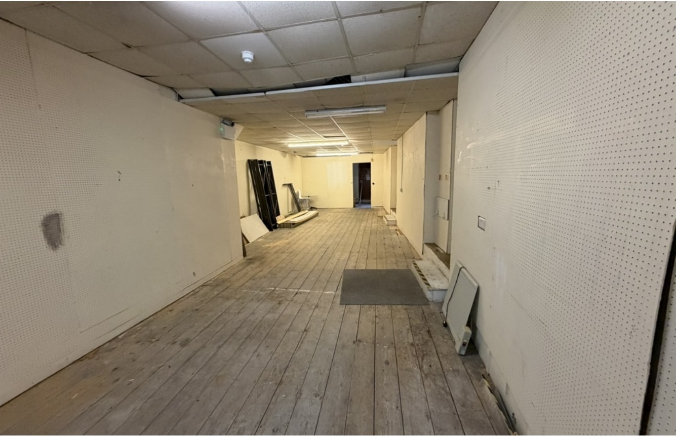 3 High St, Fareham for lease Interior Photo- Image 1 of 6