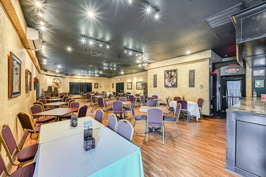 816 S Main St, Grapevine, TX for sale - Interior Photo - Image 2 of 6