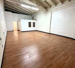 211-230 S Riverside Ave, Rialto, CA à vendre Photo intérieure- Image 1 de 7