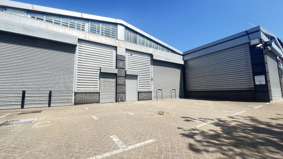 Scrubs Ln, London for lease - Building Photo - Image 2 of 20