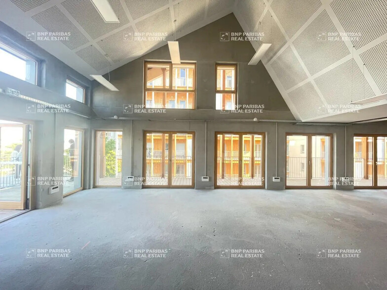 Bureau dans Nantes à louer - Photo du bâtiment - Image 2 de 6