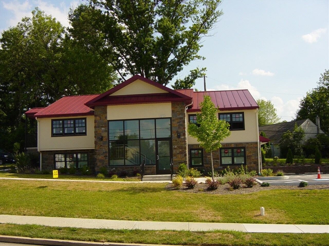 240 W Germantown Pike, East Norriton Township, PA à louer Photo du bâtiment- Image 1 de 5