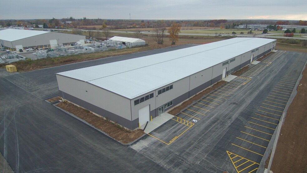 7001 Appletree Ave, Bergen, NY à louer - Photo du bâtiment - Image 2 de 12