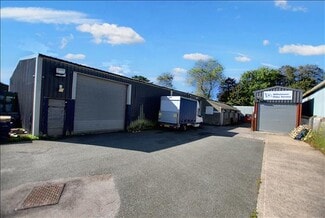 Plus de détails pour Warrior Way, Pembroke Dock - Industriel à vendre