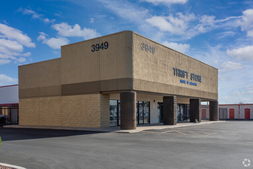3949 E 29th St, Tucson, AZ à louer - Photo du bâtiment - Image 2 de 2