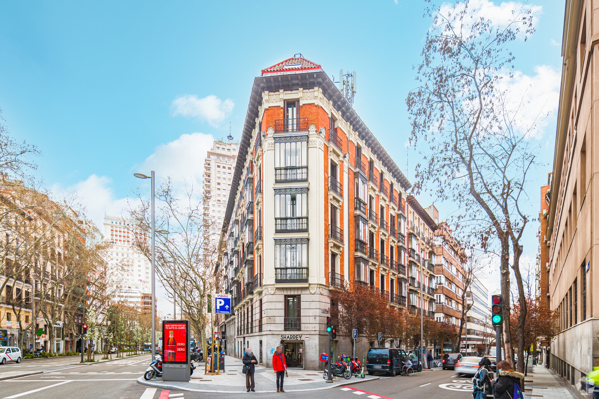 Office in Madrid, Madrid for lease Primary Photo- Image 1 of 6