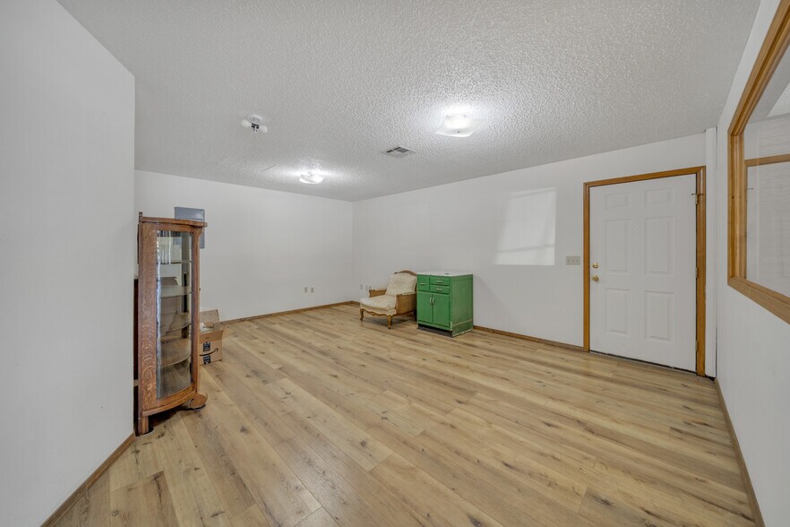 4802 S Muskogee Ave, Tahlequah, OK à louer - Photo du bâtiment - Image 3 de 15