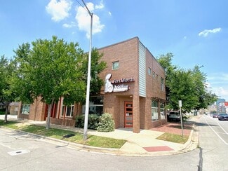 Plus de détails pour 622 Hemphill St, Fort Worth, TX - Bureau à vendre