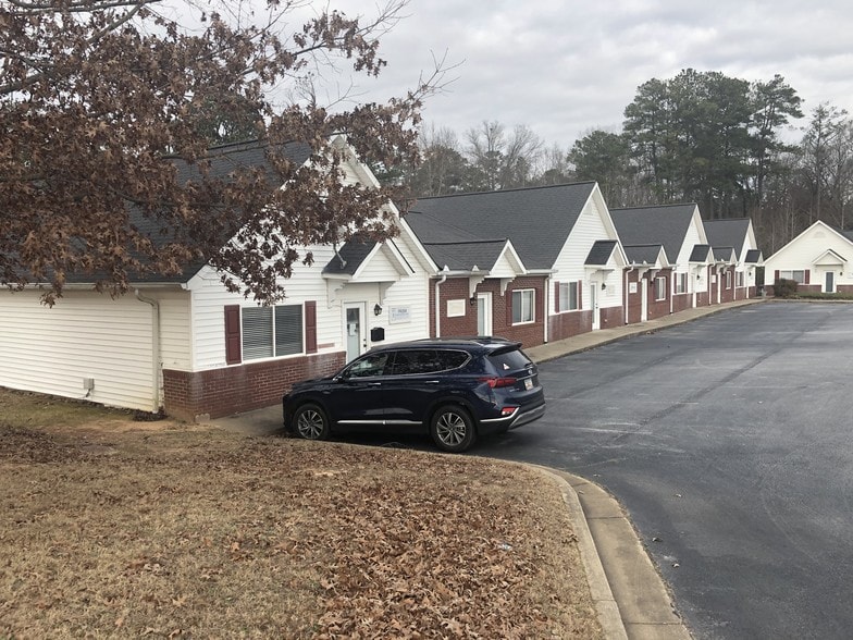 251 Prism Dr, Carrollton, GA for lease - Building Photo - Image 3 of 10