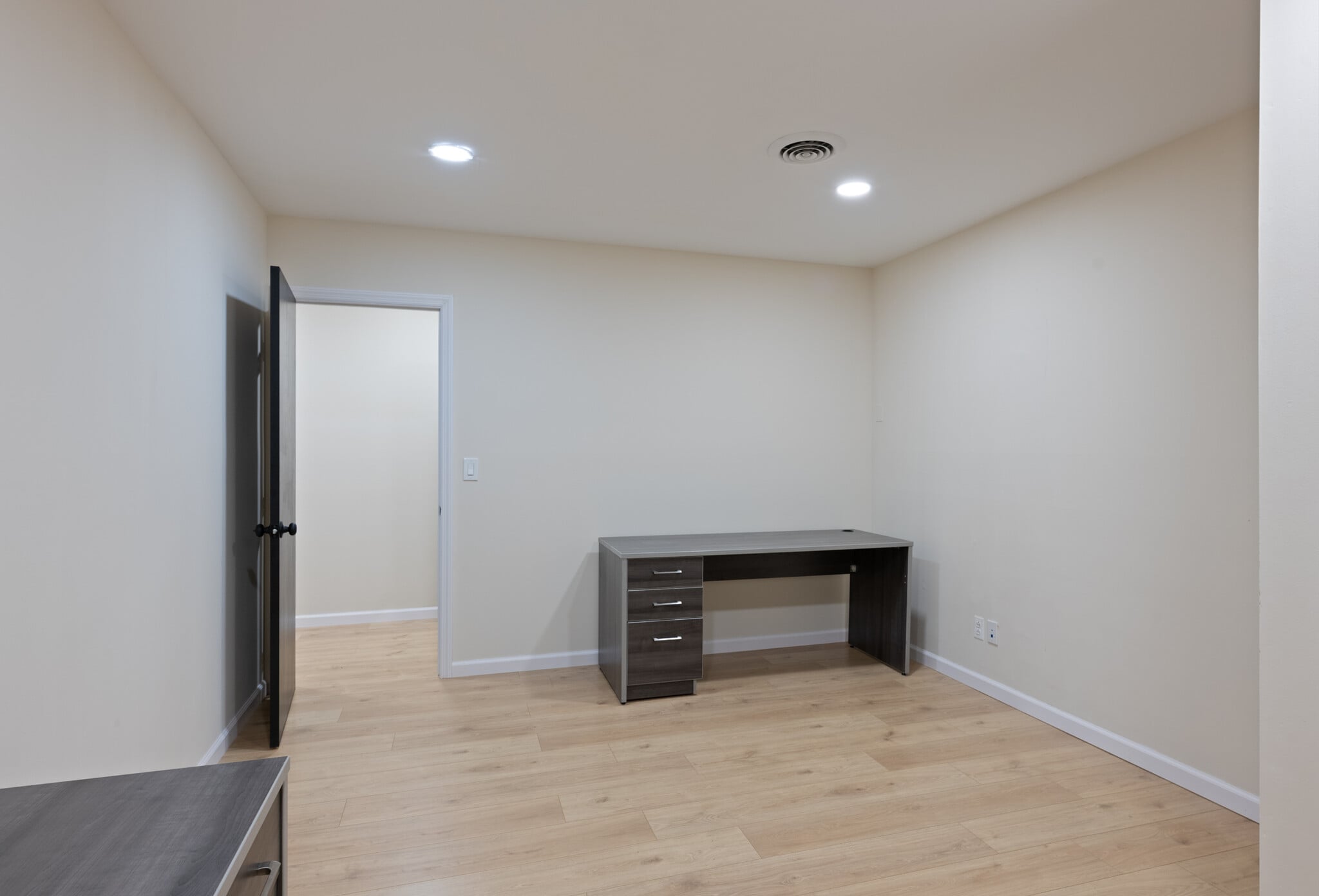 55 Old Turnpike Rd, Nanuet, NY for lease Interior Photo- Image 1 of 9