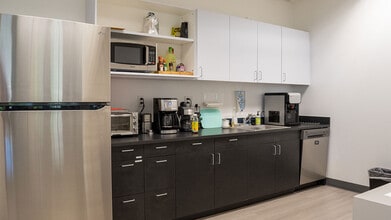 1157 W Century Dr, Louisville, CO à louer Photo intérieure- Image 1 de 6