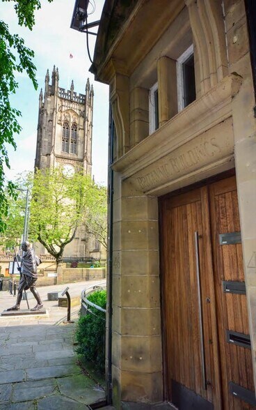 14 Cateaton St, Manchester à vendre - Photo du bâtiment - Image 2 de 18