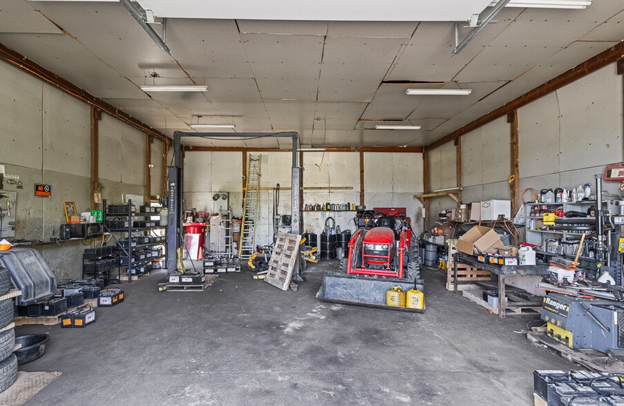 Lincoln Street Southeast, Minerva, OH à vendre - Photo du bâtiment - Image 2 de 30