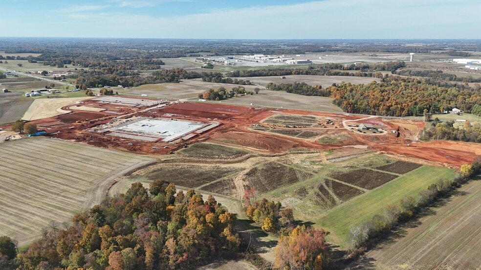 4175 Guthrie Hwy, Clarksville, TN à louer - Photo du bâtiment - Image 3 de 8