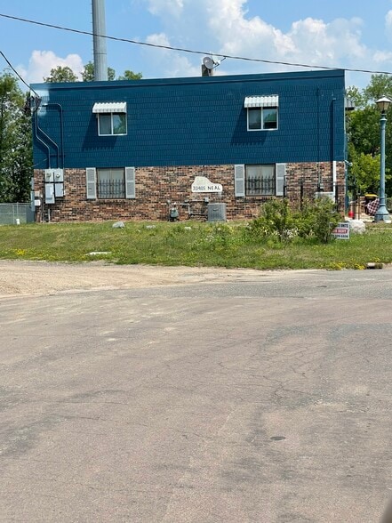 30401-30405 Neal Ave, Lindstrom, MN for sale - Building Photo - Image 2 of 26
