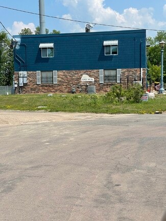Plus de détails pour 30401-30405 Neal Ave, Lindstrom, MN - Industriel à vendre