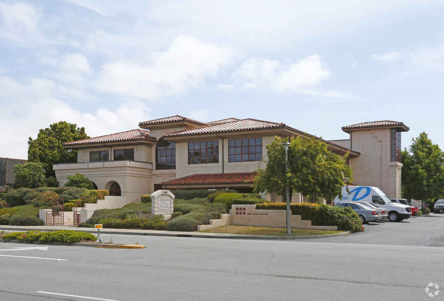 26385 Carmel Rancho Blvd, Carmel, CA for lease - Building Photo - Image 2 of 19