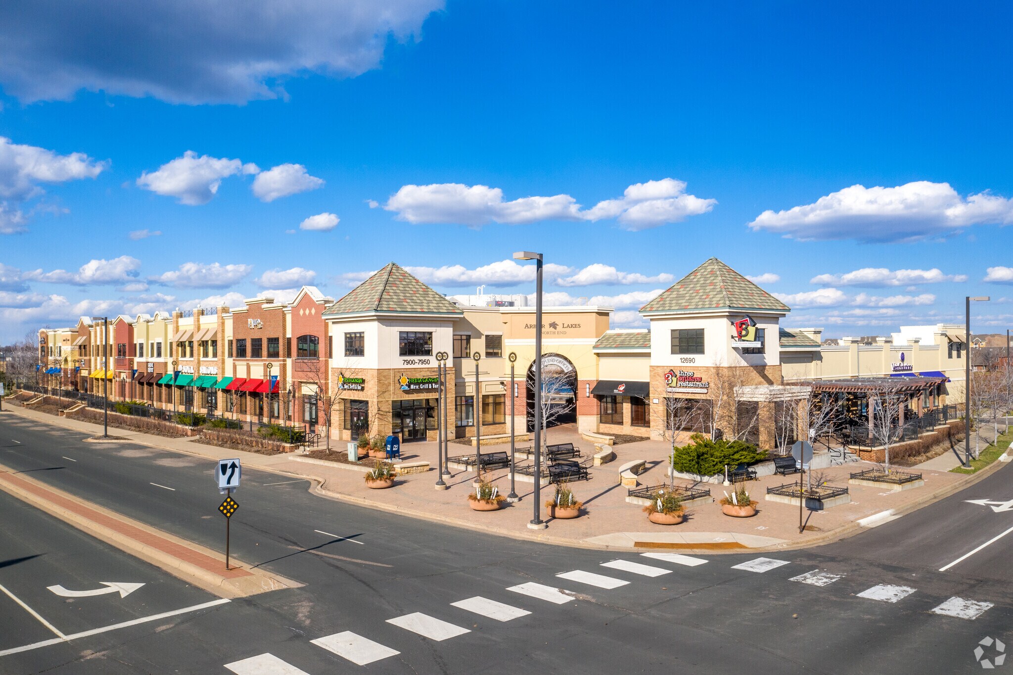 7900-7950 N Main St, Maple Grove, MN for lease Primary Photo- Image 1 of 5