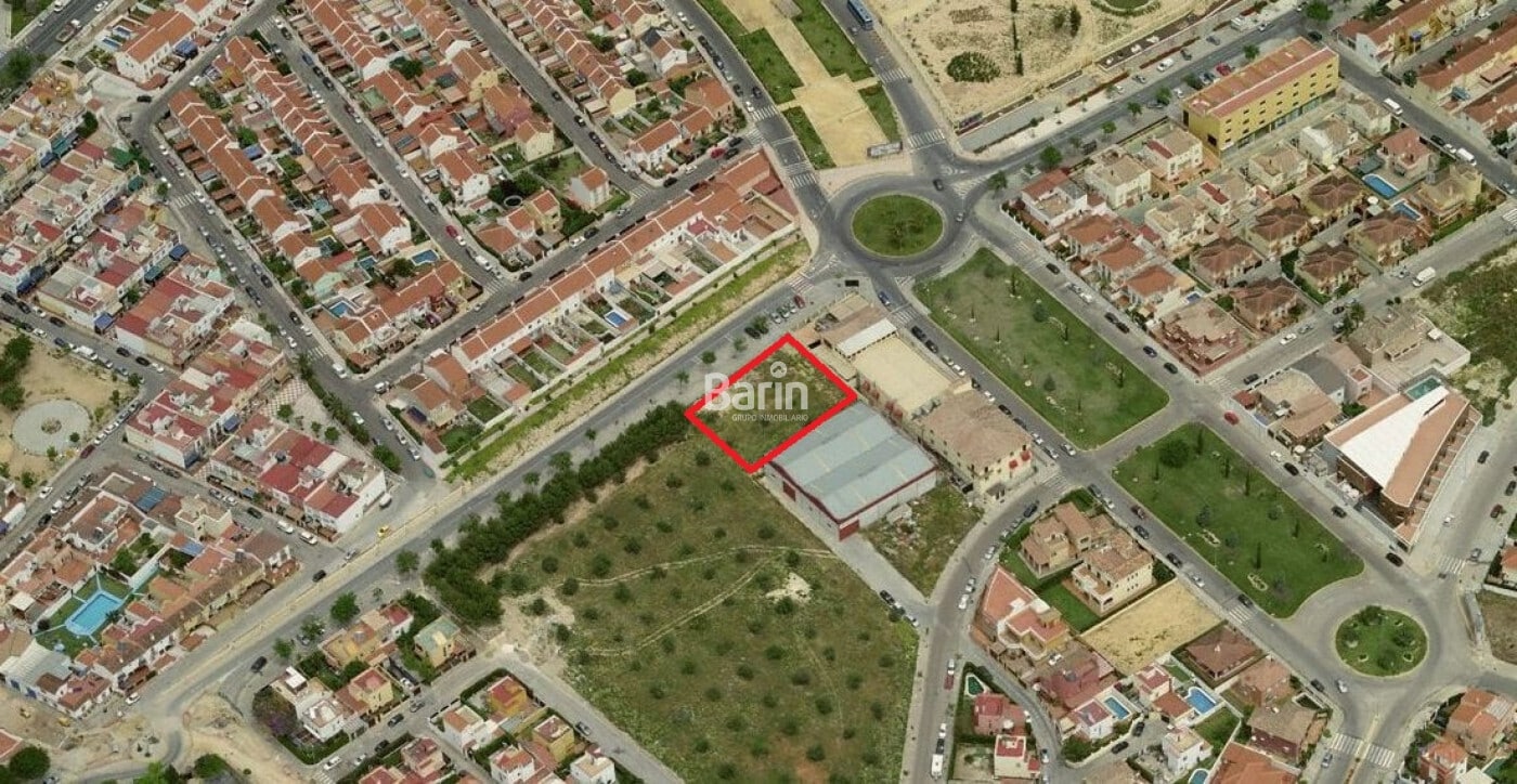 Calle de Hernán Cortés, 22, Bormujos, Sevilla for sale Aerial- Image 1 of 8
