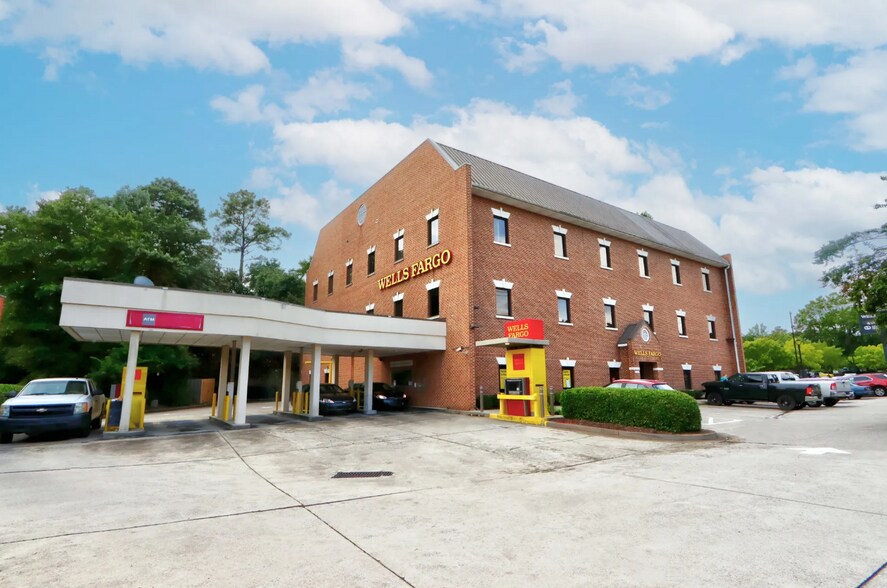 4408 Forest Dr, Columbia, SC à louer - Photo du bâtiment - Image 2 de 3