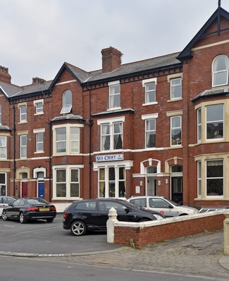 Plus de détails pour 5 Eastbank Rd, Lytham St Annes - Commerce de détail à vendre