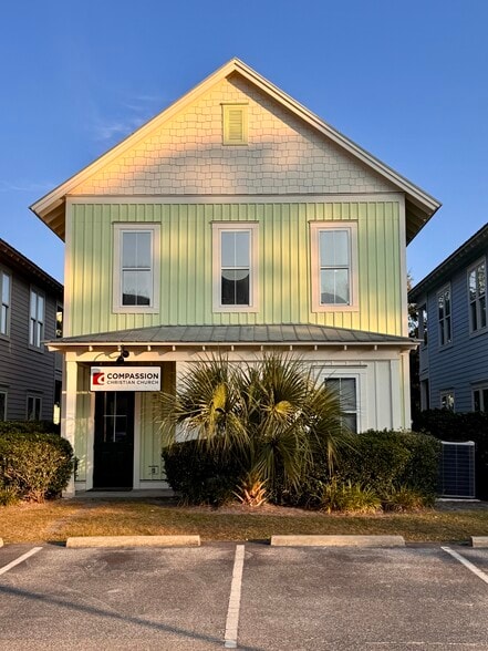 14 Palmetto Way, Bluffton, SC for sale - Building Photo - Image 3 of 5