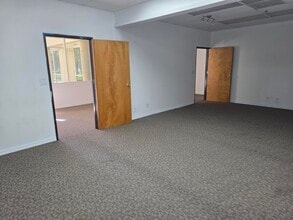 9253 Hermosa Ave, Rancho Cucamonga, CA à louer Photo intérieure- Image 1 de 7
