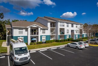 Plus de détails pour 5501 110th Ave N, Pinellas Park, FL - Multi-résidentiel à vendre