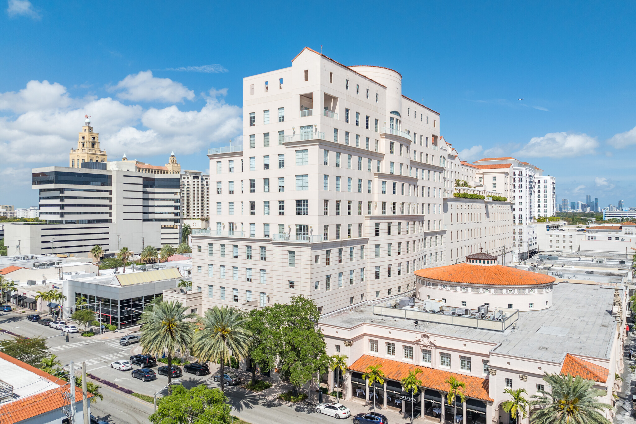 2333 Ponce de Leon Blvd, Coral Gables, FL for lease Primary Photo- Image 1 of 8