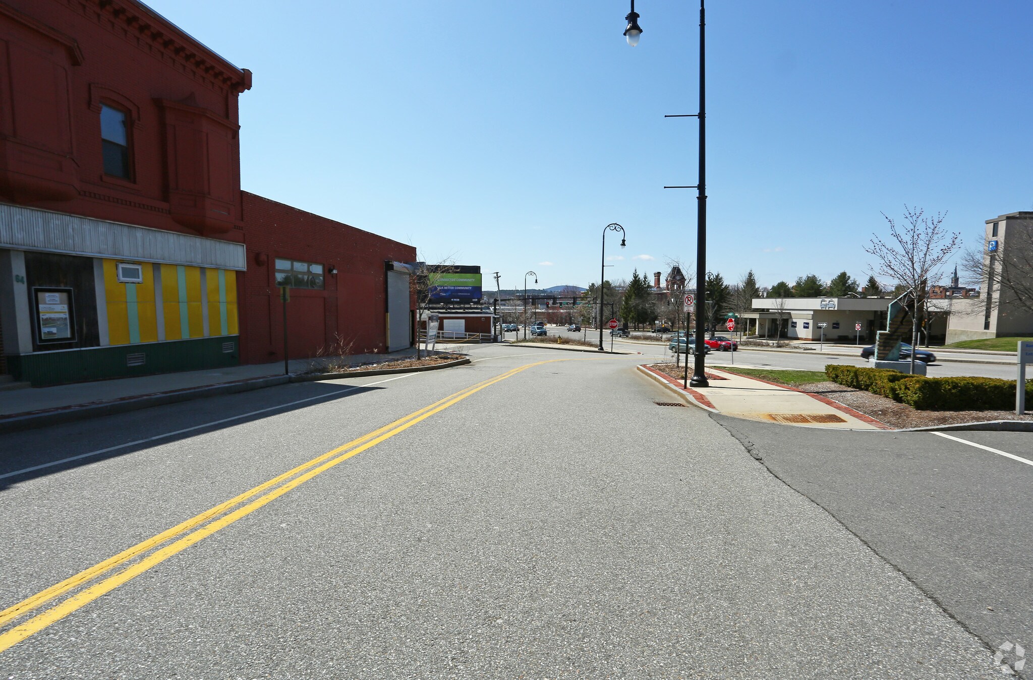 72 Old Granite St, Manchester, NH à vendre Photo du bâtiment- Image 1 de 5