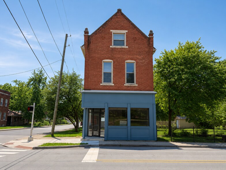 1641 E Michigan St, Indianapolis, IN à louer - Photo du bâtiment - Image 1 de 6