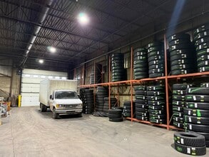 7307 40th St SE, Calgary, AB for lease Interior Photo- Image 2 of 3